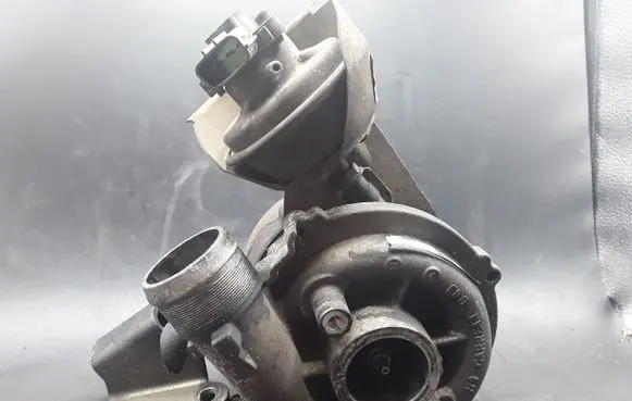 Volvo V50 Turbo 7402951 753847