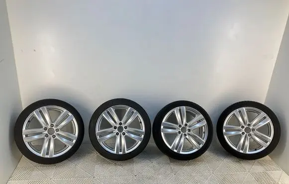 Volkswagen Eos R18 alloy rim 3AA601025H