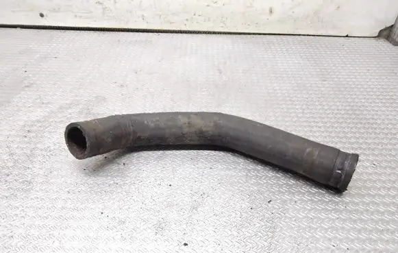 Ford Explorer Engine coolant pipe/hose