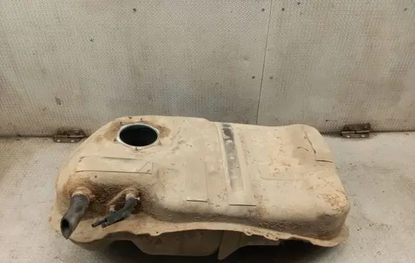 Mitsubishi Outlander Fuel tank 
