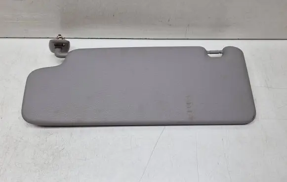 BMW 2 F46 Sun visor