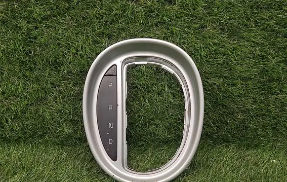 KIA Soul Gear shifter surround trim plastic 84658B2300