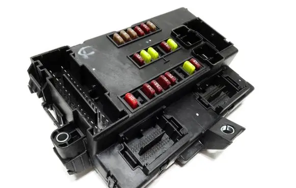 Fiat Ducato Fuse module 1387498080 10R041061 116RAI000029