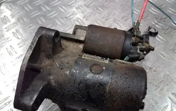 Peugeot 206 Starter motor M002T13081