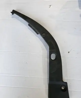 Under headlight/headlamp trim