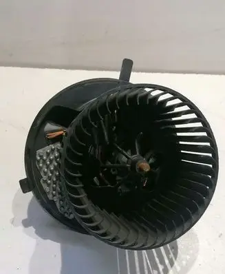 Volkswagen Scirocco Heater fan/blower 1K1820015P