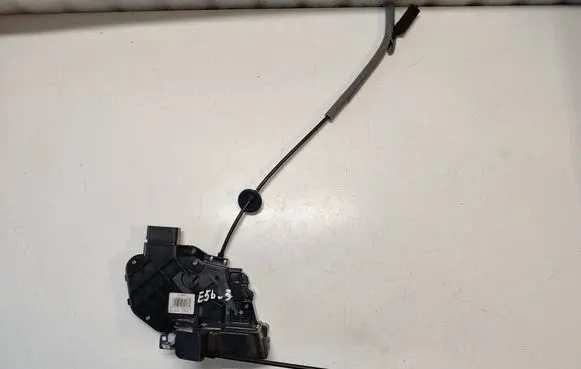 Volvo V70 Front door lock 31416673