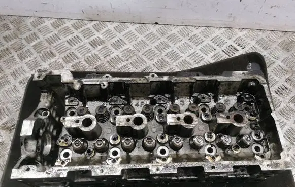 Mercedes-Benz S W220 Engine head R6280160801