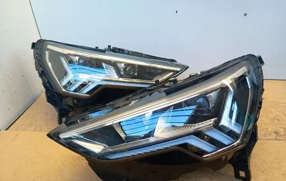 Audi Q3 F3 Headlights/headlamps set 83A941036