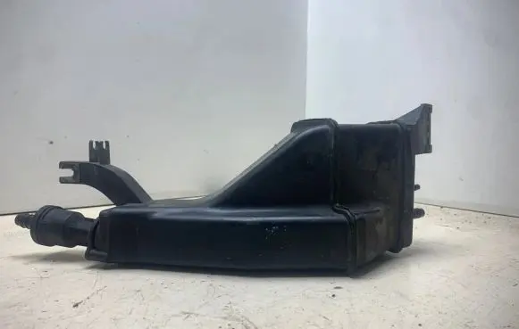 Volkswagen PASSAT B5.5 Active carbon filter fuel vapour canister 3B0201803C