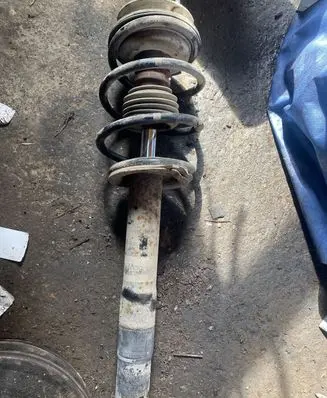 BMW 5 E39 Front shock absorber/damper
