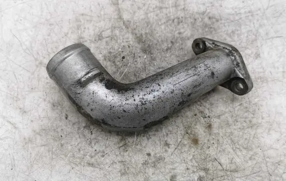 Nissan X-Trail T30 Engine coolant pipe/hose NOCODE