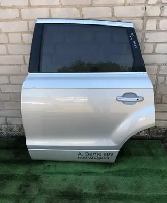 Rear door