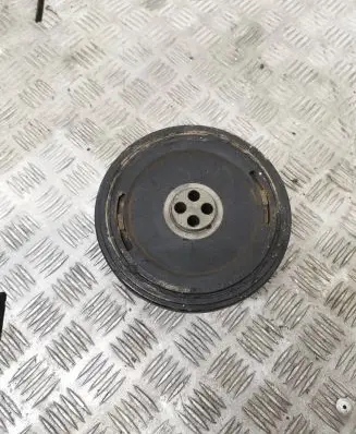 BMW 5 E39 Crankshaft pulley