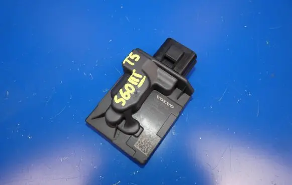Volvo S60 Fuel injection pump control unit/module 31478784 VEAG3700A 90421516