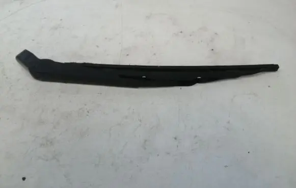 Ford C-MAX I Rear wiper blade arm