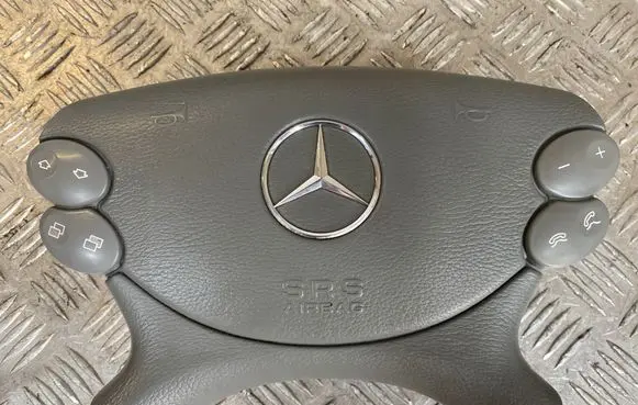 Mercedes-Benz CLK A209 C209 Steering wheel airbag 2304600798