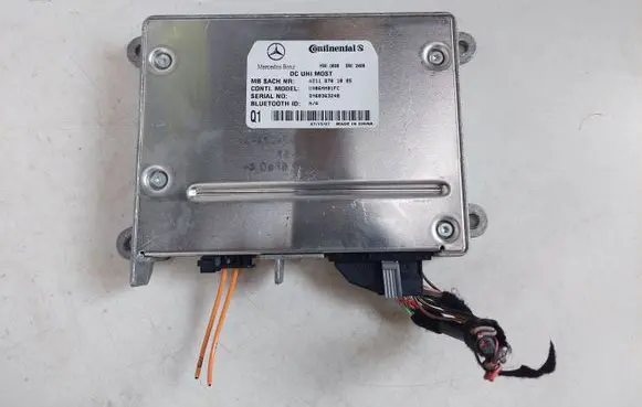 Mercedes-Benz E W211 Bluetooth control unit module A2118701885 DM60363248