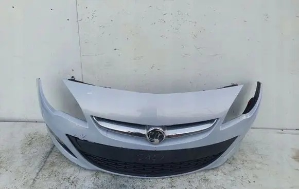 Opel Astra J Front bumper