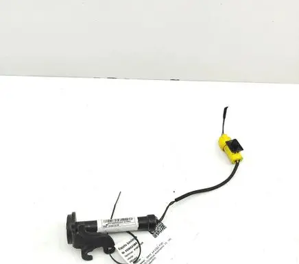 BMW X4 G02 Bonnet Pedestrian Airbag Actuator 7300582
