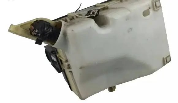 Toyota Corolla E120 E130 Fuse module 2830010020