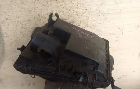 Mazda Premacy Air filter box Rf4p