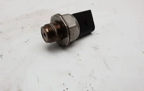 Audi A3 S3 8V Fuel main line pipe 037906054 3B71S16 661510898822