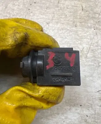 BMW 3 E90 E91 Air quality sensor 9240180 13242411