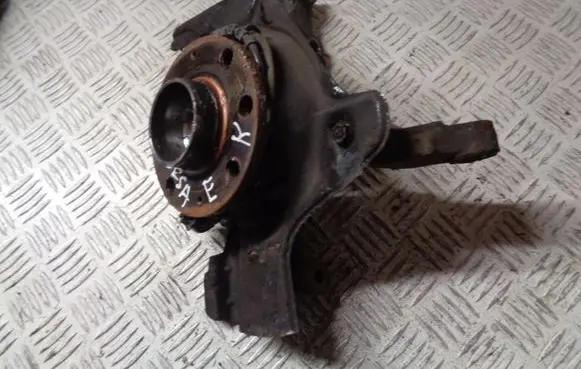 Opel Corsa E Front wheel hub 13388767