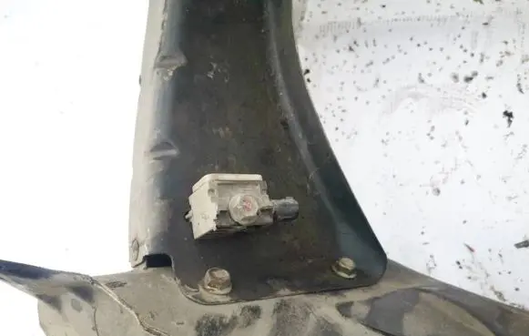 Mercedes-Benz ML W164 Airbag deployment crash/impact sensor 0038202926