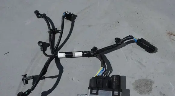 Volvo XC90 Glow plug pre-heat relay 0281003154