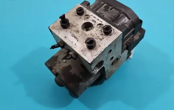 Audi A4 S4 B5 8D ABS Pump 0265216411 IMPRK1440833