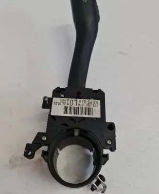 Volkswagen PASSAT B5 Indicator stalk 8L0953513G 202852ATW