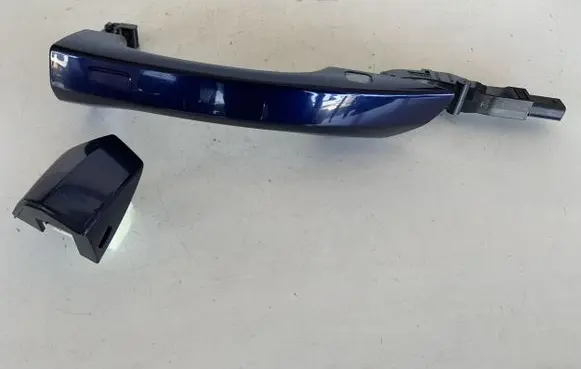 Audi Q8 Rear door exterior handle 4M8837205 4M8837879 4N0837167