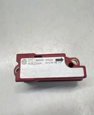 Volkswagen Golf IV Airbag deployment crash/impact sensor 1J0909606D 50980208 5WK42350
