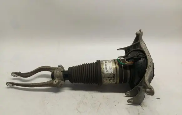 Porsche Macan (95B) Front air suspension shock absorber 95B616039R
