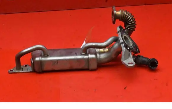 Renault Clio I EGR valve cooler 147357324R