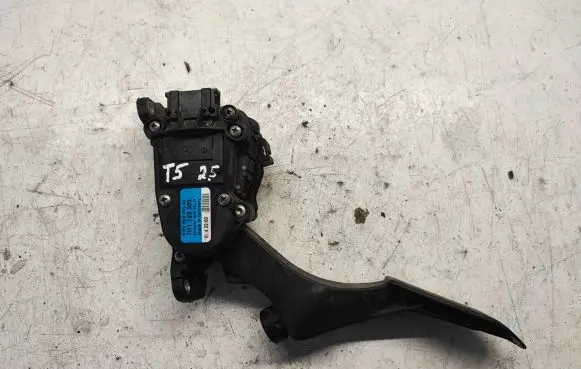 Volkswagen Transporter - Caravelle T5 Accelerator throttle pedal 7H1723503 6PV00849502