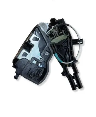 BMW X5 E70 Front door lock 7276661 A053702