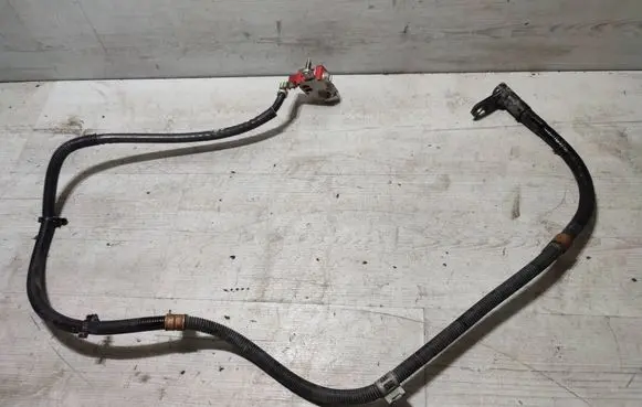 Mercedes-Benz GLA W156 X156 Positive cable (battery) A2465407632