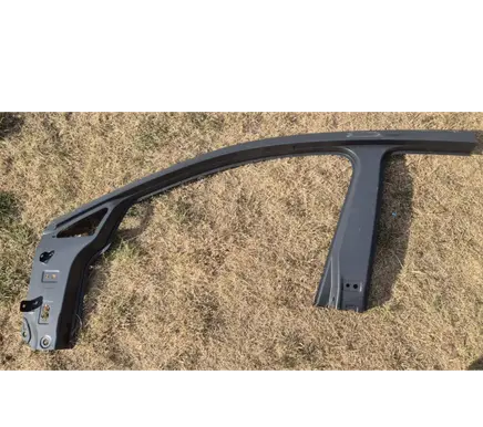 Volkswagen Golf VII Front sill trim cover