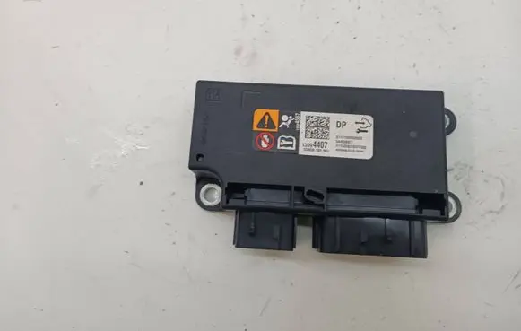 Buick Encore I Airbag control unit/module 13594407 8110100000000X 544930977