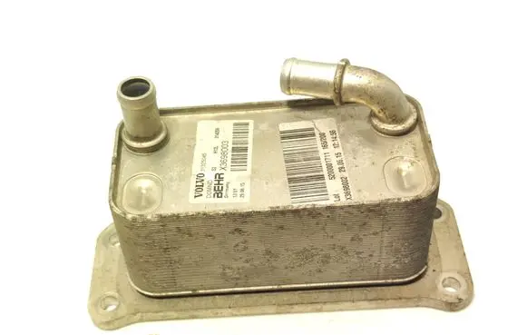 Engine oil radiator