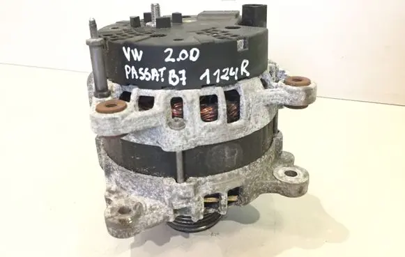 Volkswagen PASSAT B7 Generator/alternator 03L903024F 0125811027
