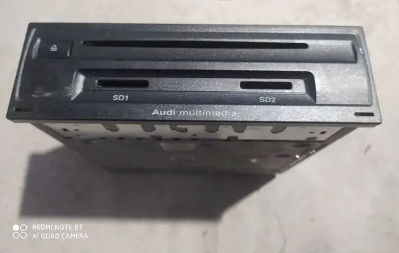 Navigation unit CD/DVD player