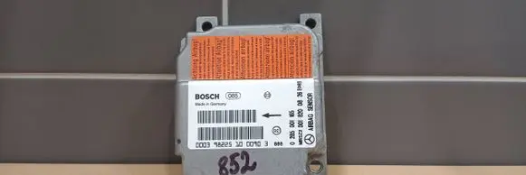 Mercedes-Benz CLK A208 C208 Airbag control unit/module 0018200826 0285001165