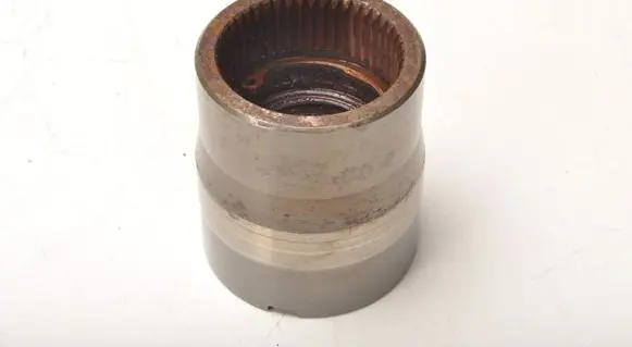Volvo XC90 Rear differential mounting bracket 
