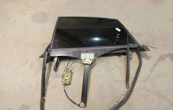 Audi A6 S6 C6 4F Rear door window/glass frame 4F0839461A