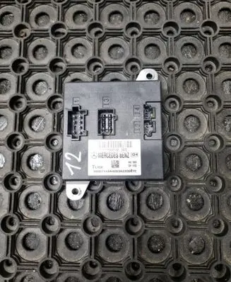 Mercedes-Benz E W211 Comfort/convenience module 2115452132
