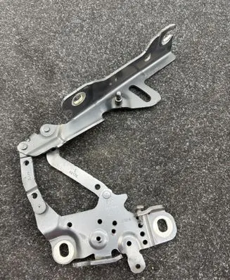 BMW 1 F20 F21 Engine bonnet/hood hinges 13989610 170218